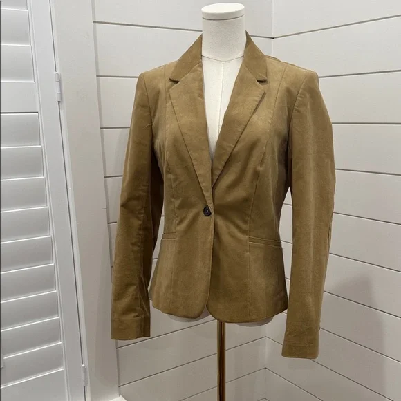 Brooks Brothers Camel Women's Blazer - Picture 2 of 6